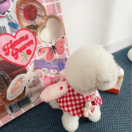 Korean-style cute plaid rabbit pet bib/cloak/cloak for pets, perfect for Instagram.
