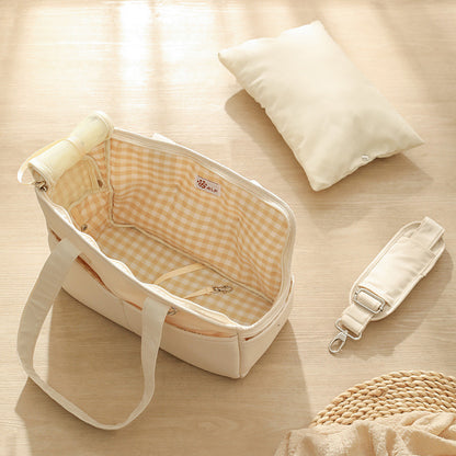 Korean-style stylish portable cat bag, handbag, dog bag, crossbody pet shoulder bag, breathable cat bed