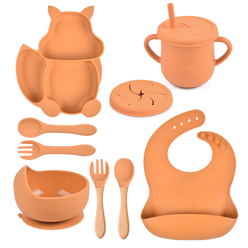 9-piece children's squirrel-shaped silicone tableware set, baby silicone food supplement set, children's silicone dinner plate