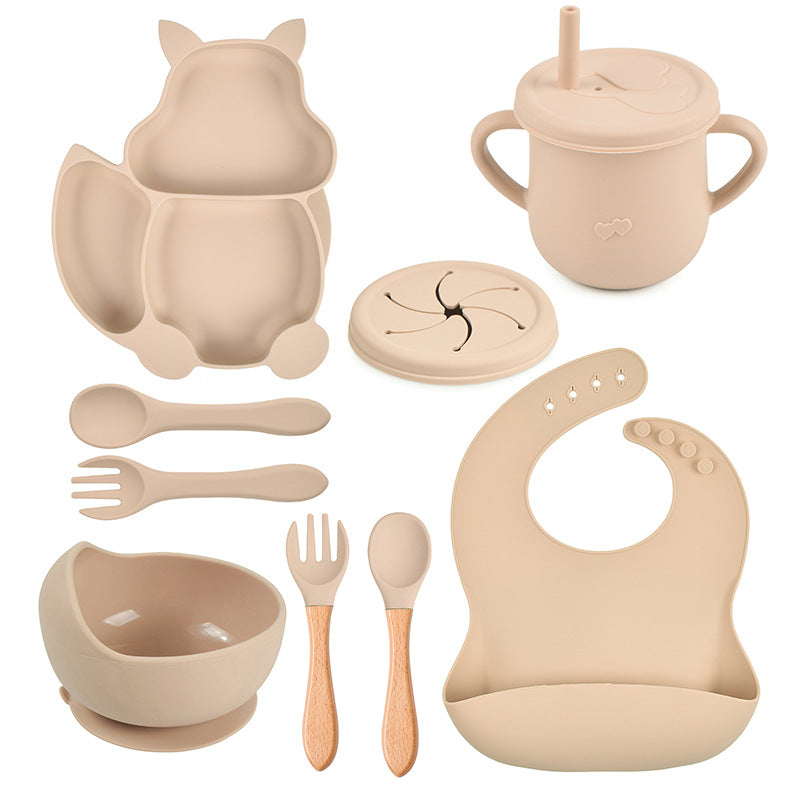 9-piece children's squirrel-shaped silicone tableware set, baby silicone food supplement set, children's silicone dinner plate