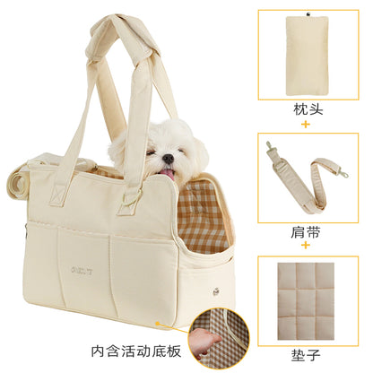 Pet carrier, dog carrying bag, cat bag, cat backpack, dog bag, portable pet carrying bag, airline carcass