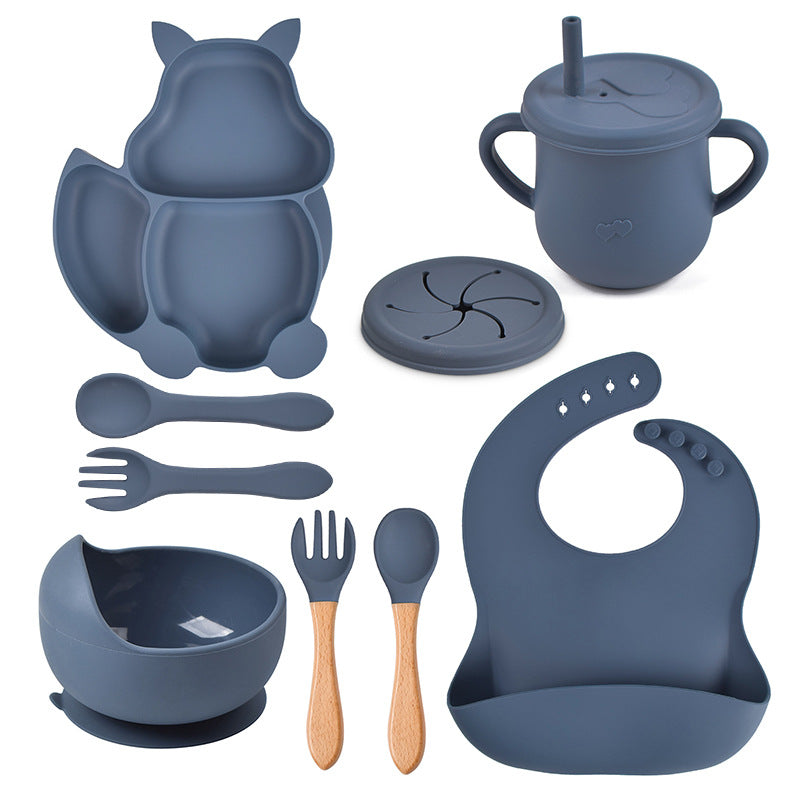 9-piece children's squirrel-shaped silicone tableware set, baby silicone food supplement set, children's silicone dinner plate