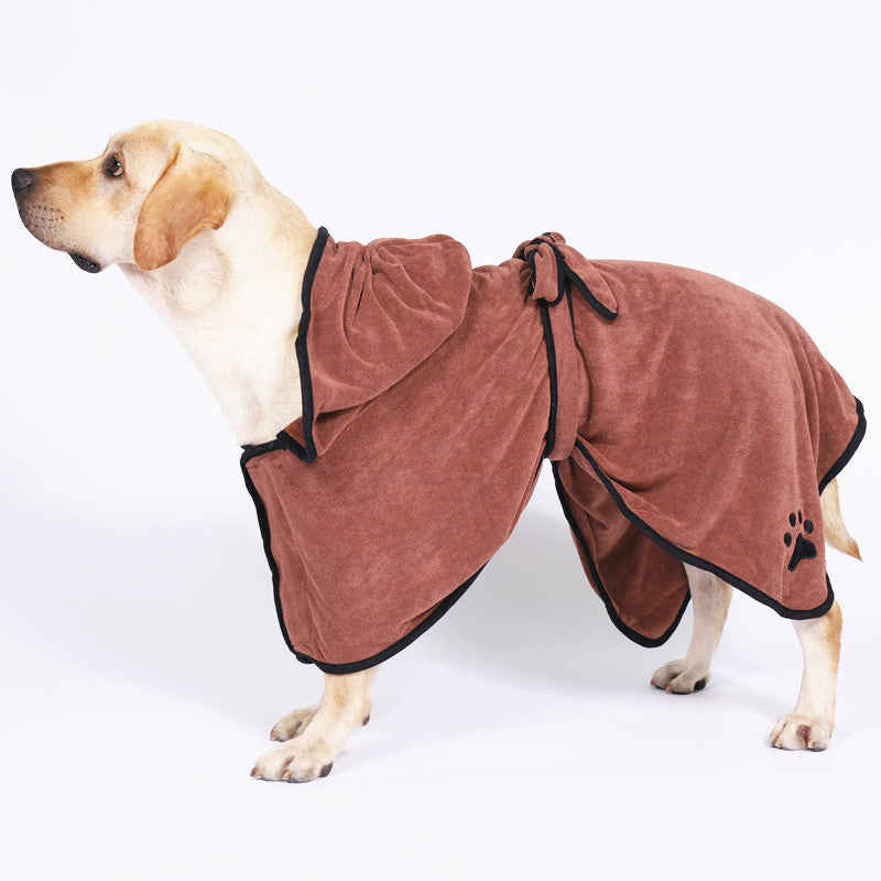 Dog bathrobes, pet store bath towels, cat-specific quick-drying wraps, super absorbent towels for bathing and showering.