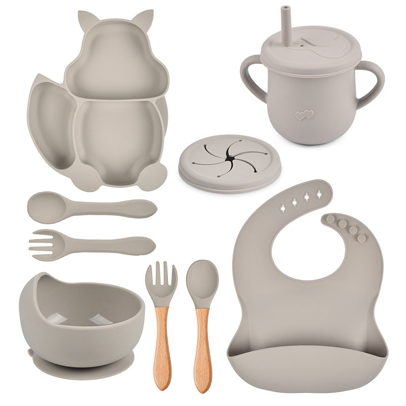 9-piece children's squirrel-shaped silicone tableware set, baby silicone food supplement set, children's silicone dinner plate