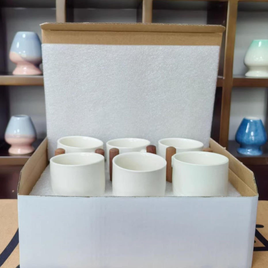 Wooden-handled coffee mug/tea tasting cup, gradient glaze exquisite ceramic small cup gift set wholesale.