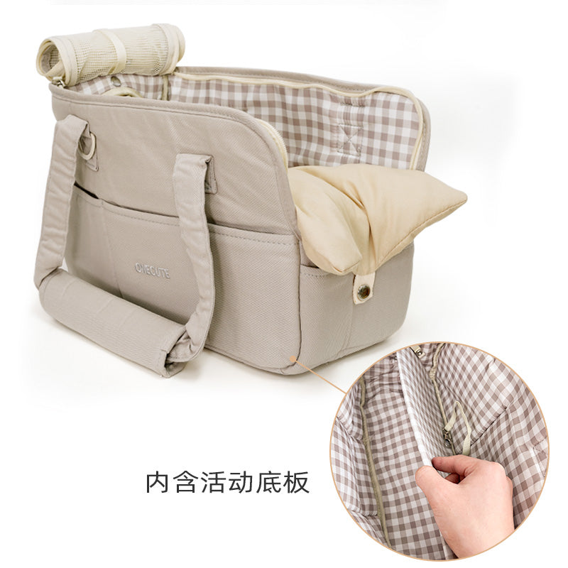 Pet carrier, dog carrying bag, cat bag, cat backpack, dog bag, portable pet carrying bag, airline carcass